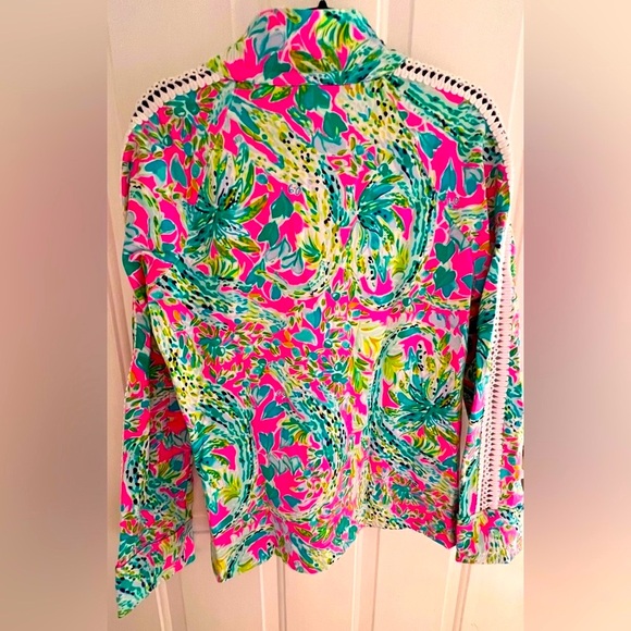 EUC Lilly Pulitzer Skipper Popover - Snap Back - Large - Picture 3 of 3